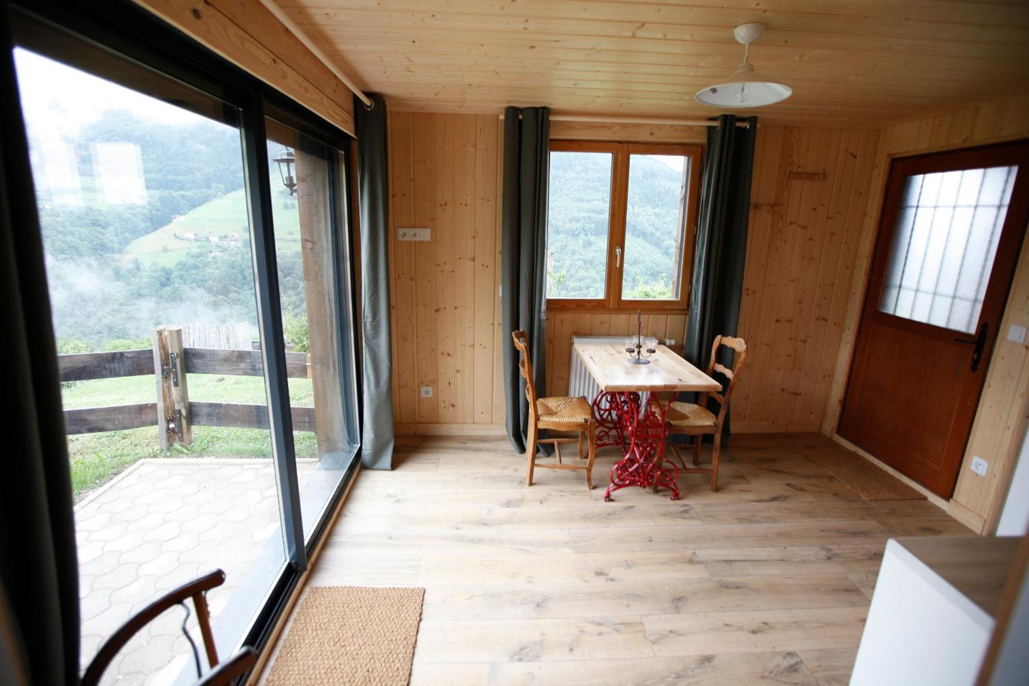 Gite Le Cerf De Belledonne Sainte-Agnes  Exterior photo
