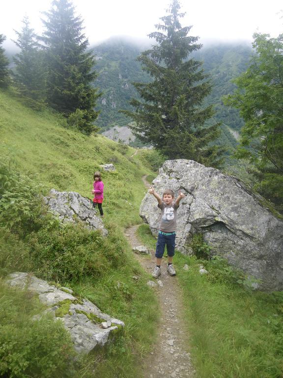 Gite Le Cerf De Belledonne Sainte-Agnes  Exterior photo