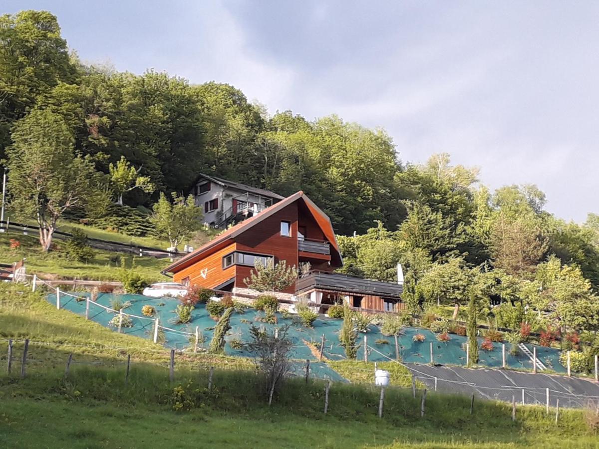 Gite Le Cerf De Belledonne Sainte-Agnes  Exterior photo